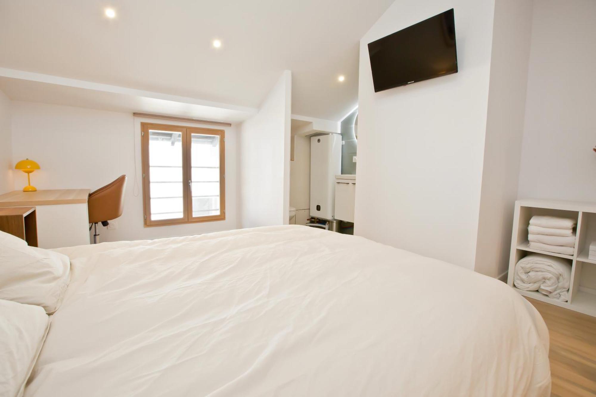 Montsejour - T2 Climatise Avec Filet Et Fauteuil Suspendu Apartment Tarbes Ngoại thất bức ảnh