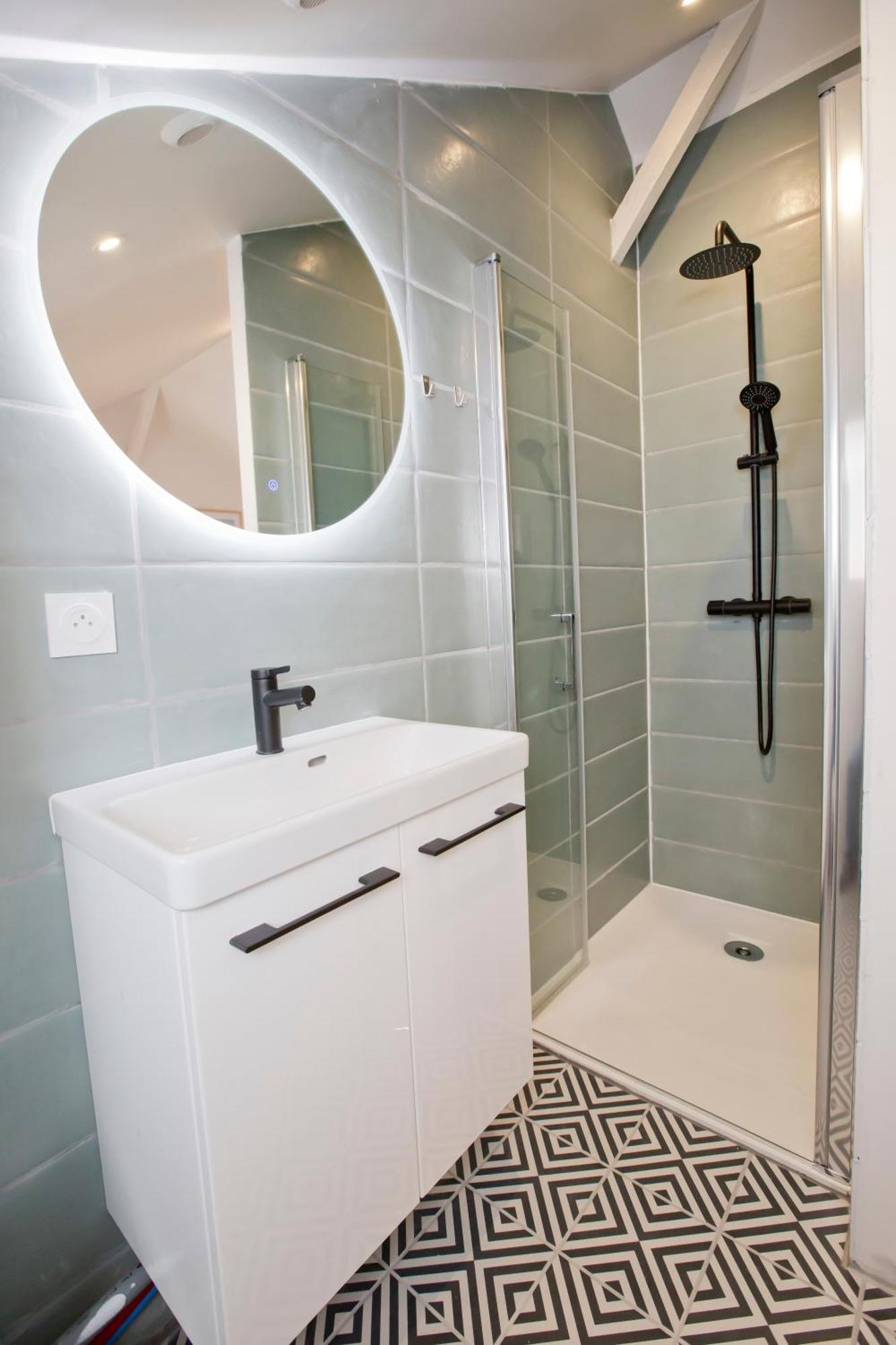 Montsejour - T2 Climatise Avec Filet Et Fauteuil Suspendu Apartment Tarbes Ngoại thất bức ảnh